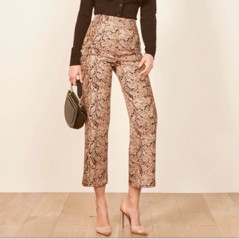 🐍 EUC Reformation Snakeskin Print Marlon Pant - Size 10